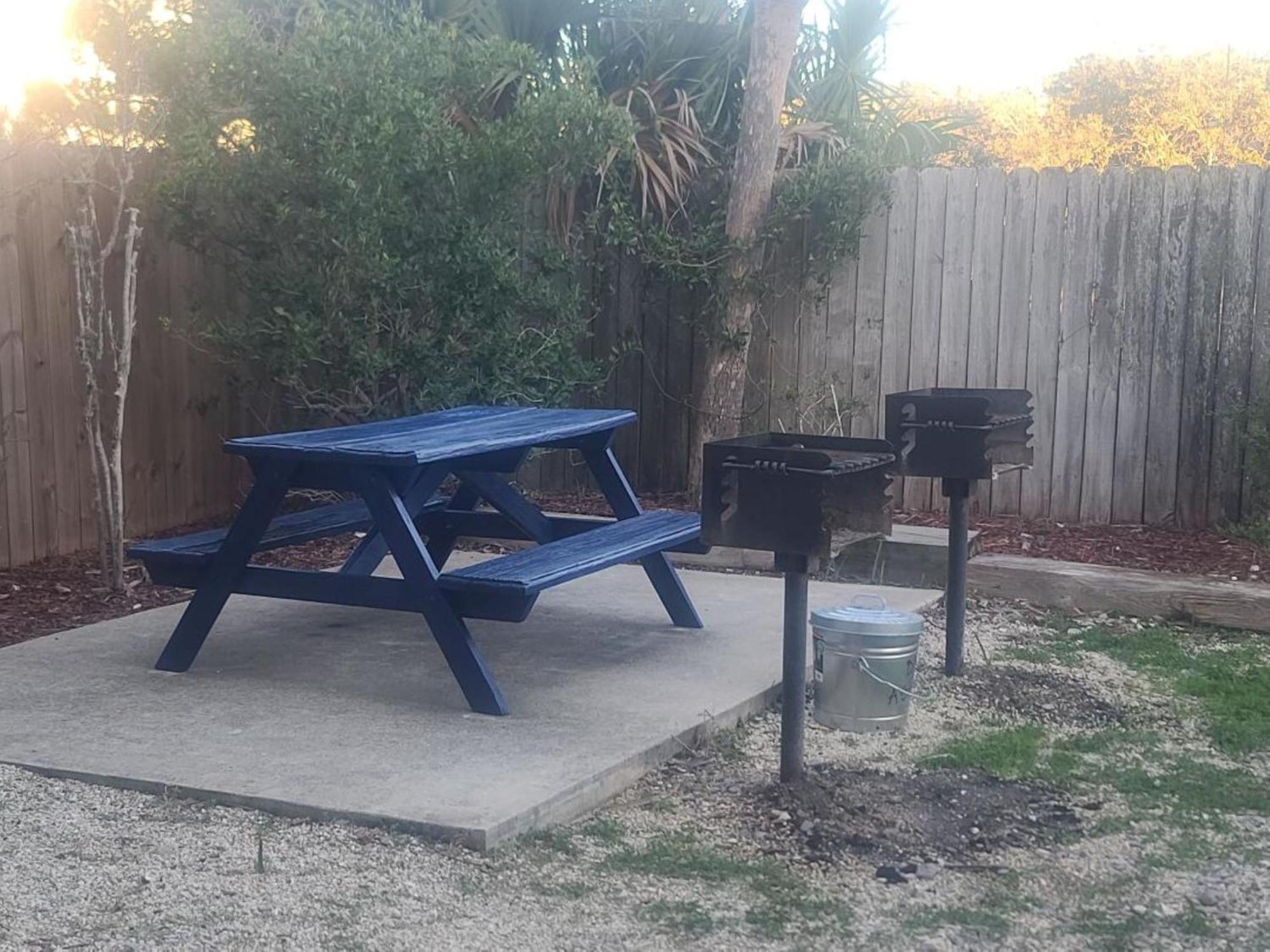 Super Cute With Deeded Access